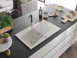 Mexen Cesar гранитна мивка с 1 отделение със сушилник и кухненски смесител Flora, бял - 6514-20-670401-07